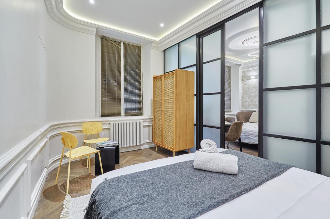 Apartment Louvre Museum By Studio Prestige パリ エクステリア 写真