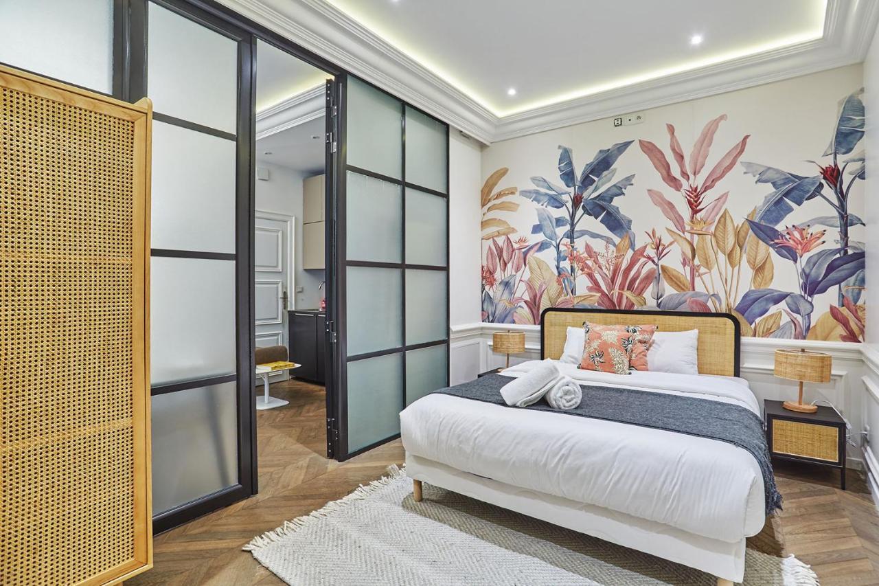 Apartment Louvre Museum By Studio Prestige パリ エクステリア 写真